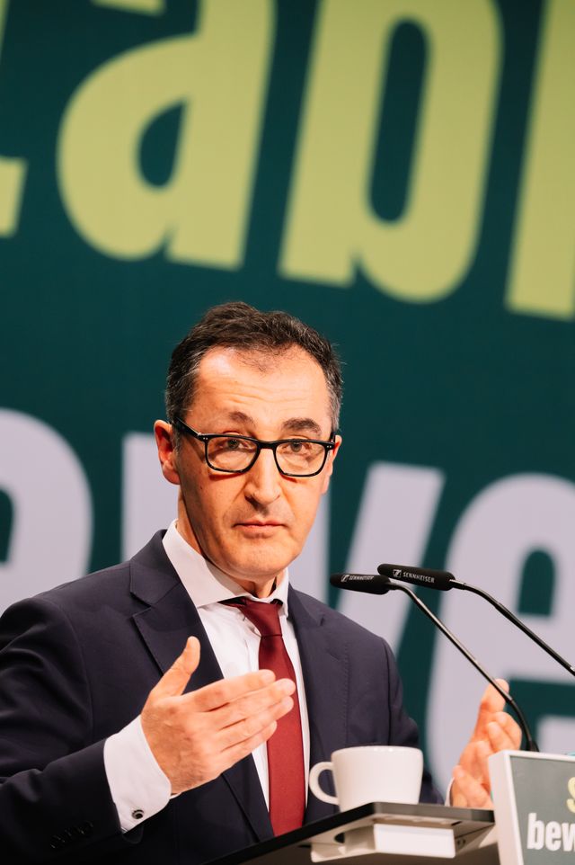 16:00 | Cem Özdemir in Esslingen